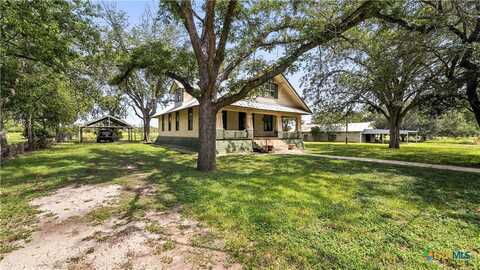 7454 Gin Road, Marion, TX 78124