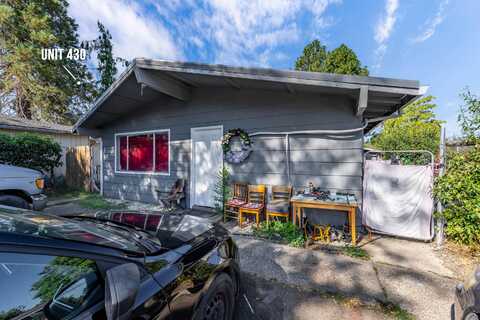 430 -432 S Columbus Avenue, Medford, OR 97501