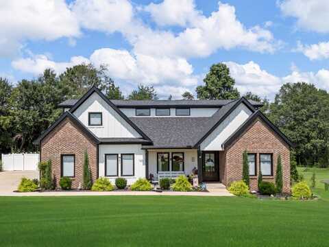 160 Harkness Lane, Campobello, SC 29322