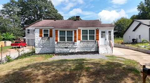 76 Bobo Street, Inman, SC 29349