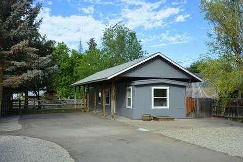 313 N 7TH St, Bellevue, ID 83313
