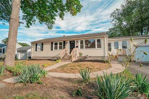 60 Merle Street, Warwick, RI 02889