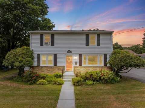 578 Woonasquatucket Avenue, North Providence, RI 02911