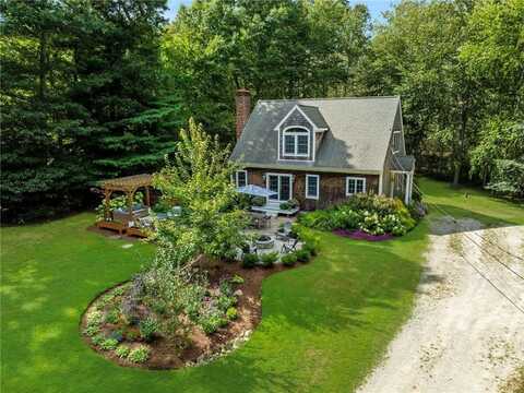 80 Sleepy Hollow Road, Tiverton, RI 02878