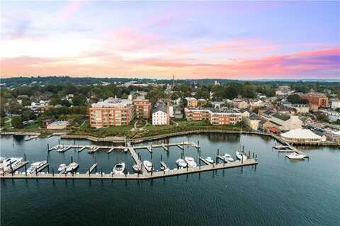 341 Thames Street, Bristol, RI 02809