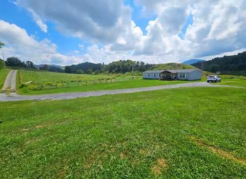 1133 Peery Addition Road, Tazewell, VA 24651