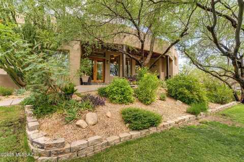 5335 E Cloud Nine Drive, Tucson, AZ 85739
