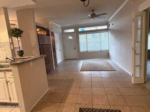 7900 E Colette Circle, Tucson, AZ 85710