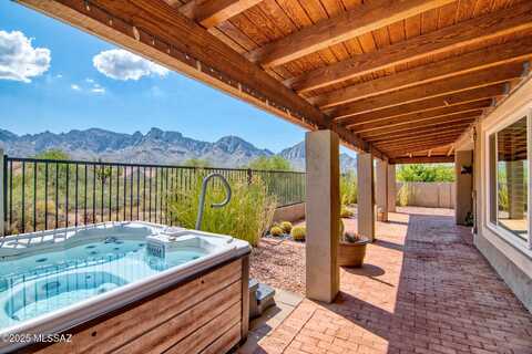 11792 N Labyrinth Drive, Oro Valley, AZ 85737