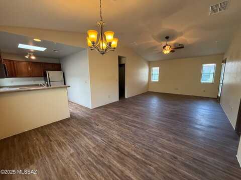 2501 S Pantano Parkway, Tucson, AZ 85710