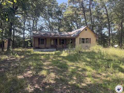 136 CR 2201, Hooks, TX 75561