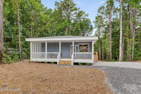 314 Pond View Court, Hampstead, NC 28443