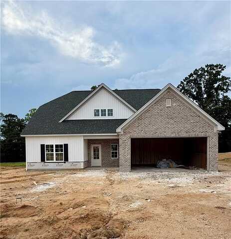 172 Enclave Drive, Clemmons, NC 27012