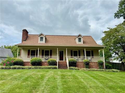 3786 Beech Circle, Trinity, NC 27370