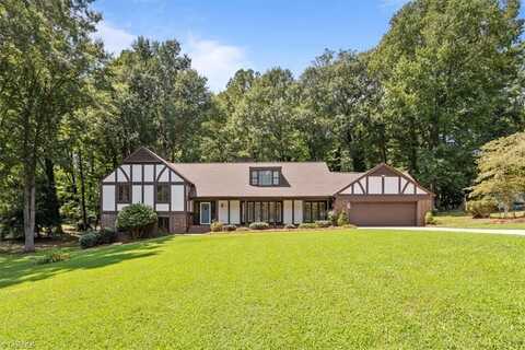 1910 Glenn Drive, Reidsville, NC 27320
