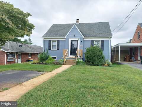 102 N WILLIAMS STREET, YORK, PA 17404