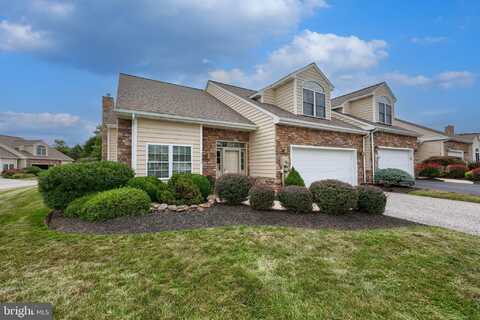 2906 HALSTEAD LANE, YORK, PA 17404