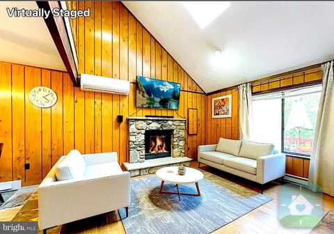 72 E CREEK VIEW DRIVE, GOULDSBORO, PA 18424