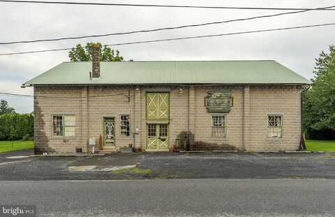 30 S HERSHEY AVENUE, LEOLA, PA 17540