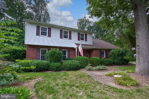 821 SCHOOL ROAD, YORK, PA 17407