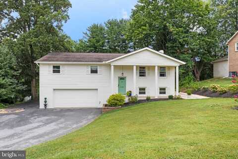6246 LEADER DRIVE, YORK, PA 17407