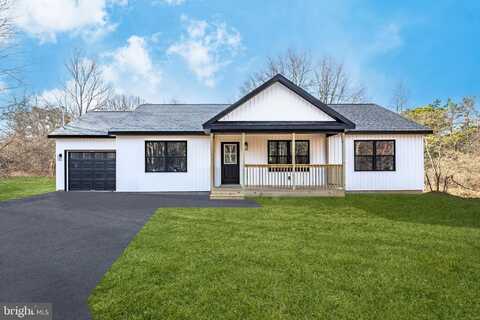 72 MACCAULEY ROAD, ALBRIGHTSVILLE, PA 18210