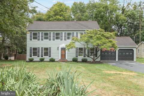 919 HILLCREST, MARTINSBURG, WV 25401
