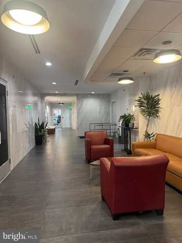 2101 CHESTNUT STREET, PHILADELPHIA, PA 19103