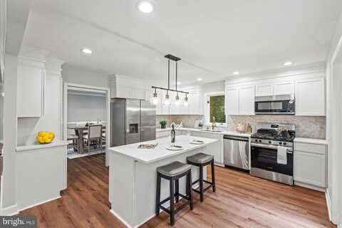 370 LAND OR DRIVE, RUTHER GLEN, VA 22546