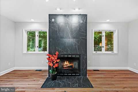 370 LAND OR DRIVE, RUTHER GLEN, VA 22546