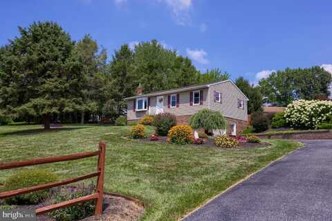 64 SASSAFRAS LANE, ELIZABETHTOWN, PA 17022