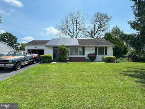 17911 OAK RIDGE DRIVE, HAGERSTOWN, MD 21740