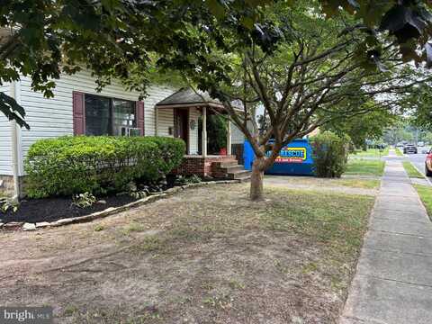 110 LAKE AVENUE, GLENDORA, NJ 08029