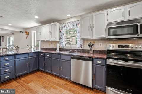 8120 CAMBOURNE COURT, GAITHERSBURG, MD 20877