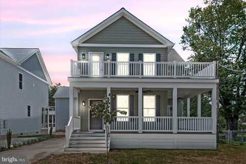702 TAGGART STREET, COLONIAL BEACH, VA 22443