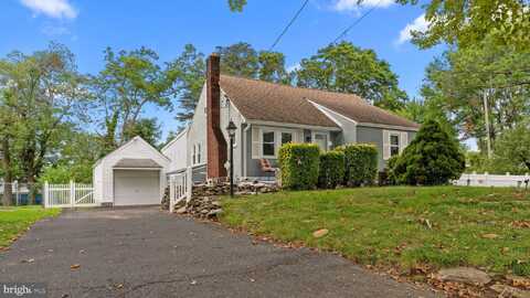 250 LAWNTON ROAD, WILLOW GROVE, PA 19090