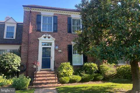 320 PERRY CABIN, SAINT MICHAELS, MD 21663