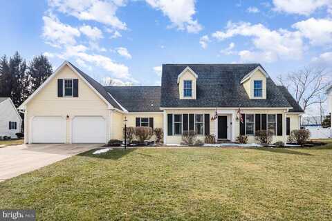 815 WELLINGTON DRIVE, CARLISLE, PA 17013