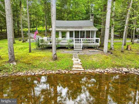 1606 HEMLOCK LANE, DAUPHIN, PA 17018