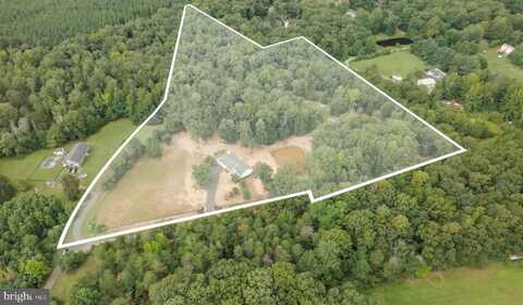 5323 GREATMEADE LANE, SUMERDUCK, VA 22742