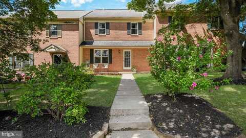 212 LAUREEN ROAD, SCHWENKSVILLE, PA 19473