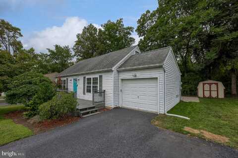 983 BLUE JAY ROAD, HARRISBURG, PA 17111