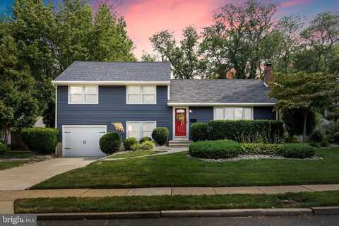 898 WATERFORD DRIVE, DELRAN, NJ 08075