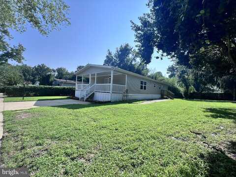 1 BOONES DRIVE, LOTHIAN, MD 20711