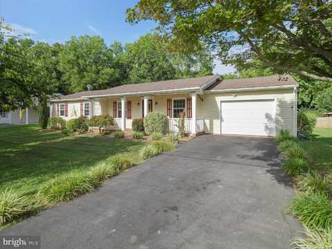 128 DEXTER DRIVE, MARTINSBURG, WV 25405