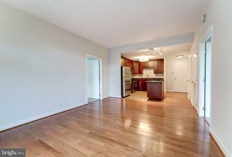155 POTOMAC PASSAGE, National, MD 20745