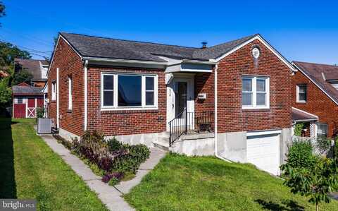 650 ROOSEVELT AVENUE, FOUNTAIN HILL, PA 18015