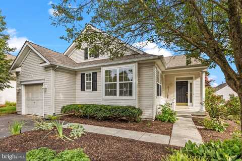 9 BLUE FLAX LANE, LANGHORNE, PA 19047