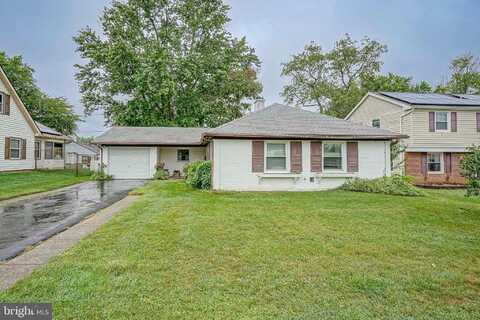 31 MEDLEY LANE, WILLINGBORO, NJ 08046