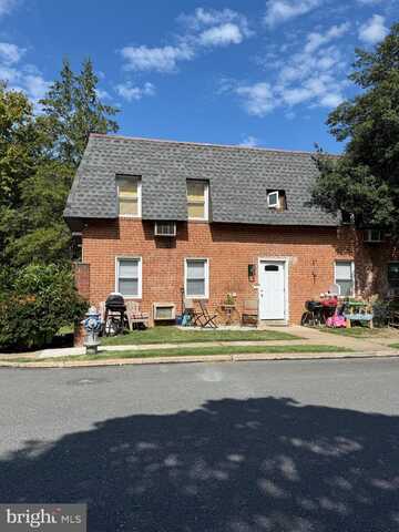 1 BRIGHTON VILLAGE DRIVE, BROOMALL, PA 19008